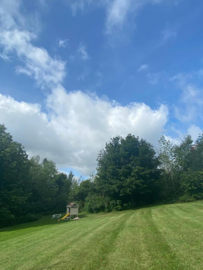 The Glen Huron Inn Duntroon Luaran gambar